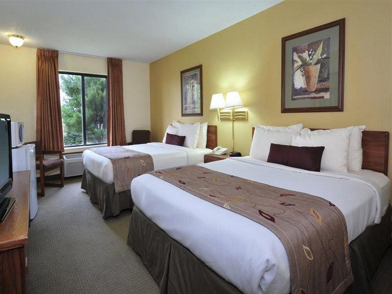Ramada By Wyndham Wisconsin Dells I-90 Hotel Eksteriør billede