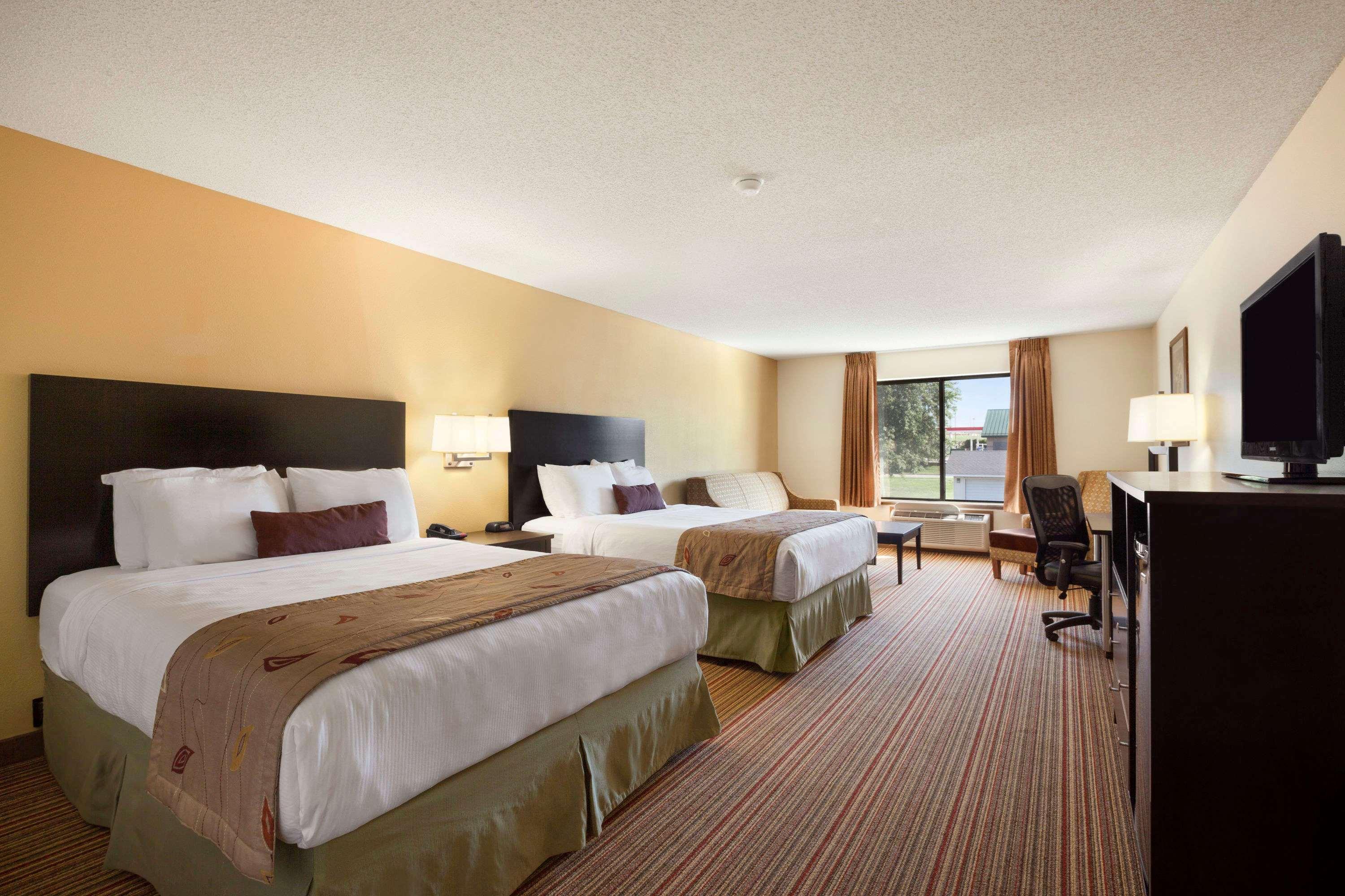 Ramada By Wyndham Wisconsin Dells I-90 Hotel Eksteriør billede