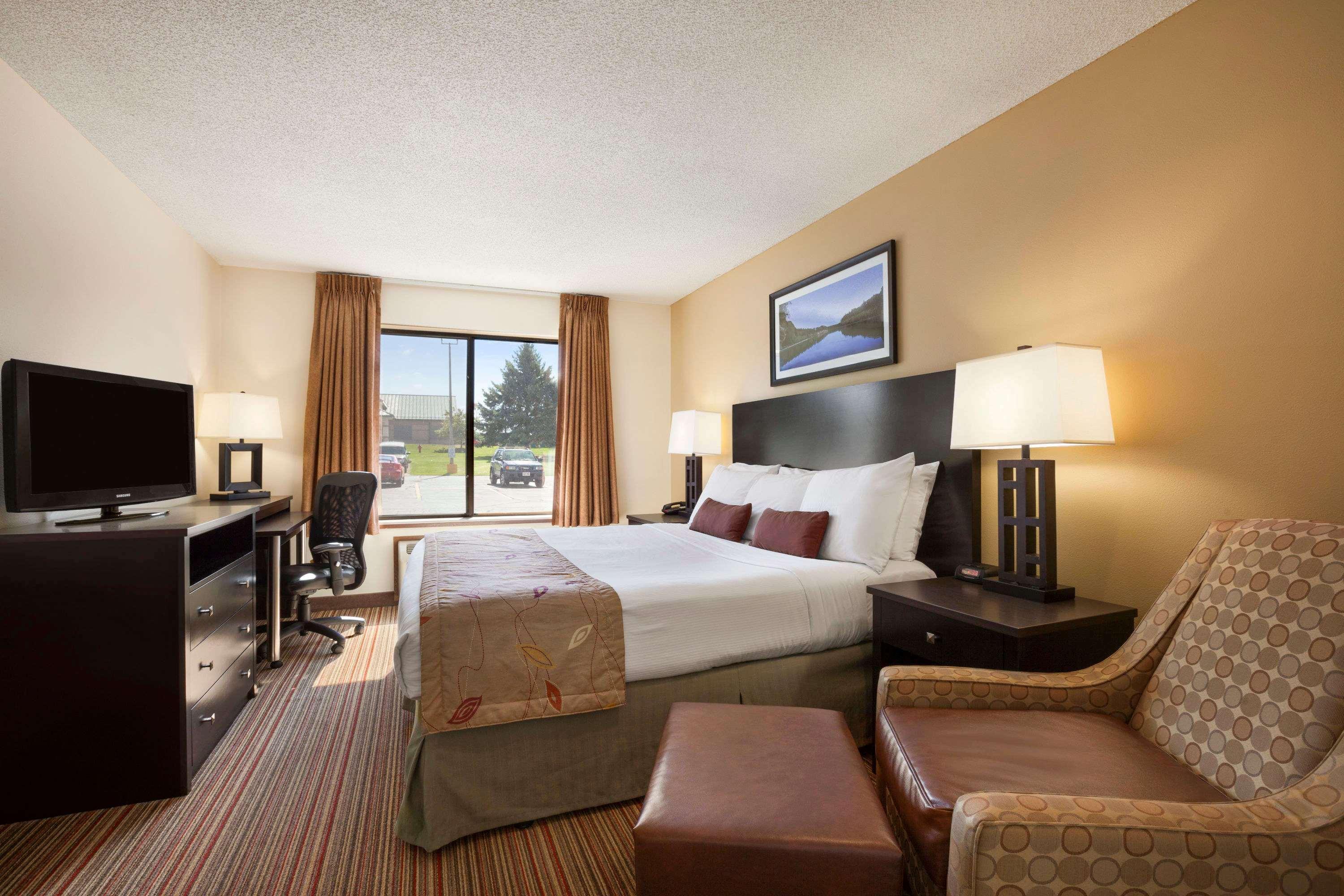Ramada By Wyndham Wisconsin Dells I-90 Hotel Eksteriør billede