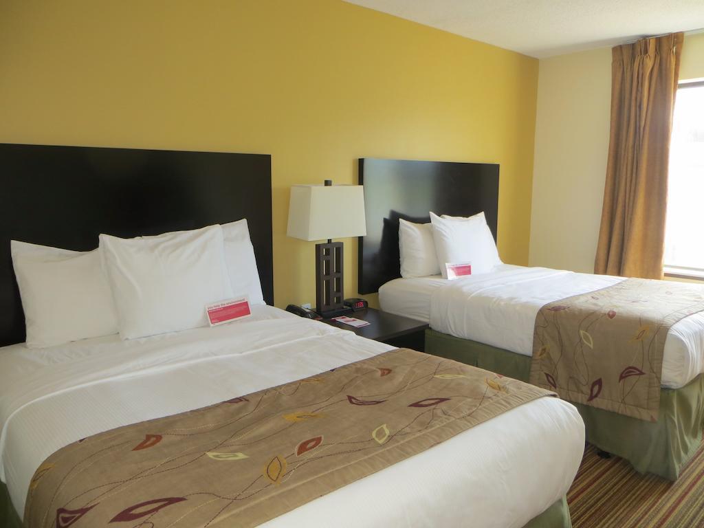Ramada By Wyndham Wisconsin Dells I-90 Hotel Eksteriør billede
